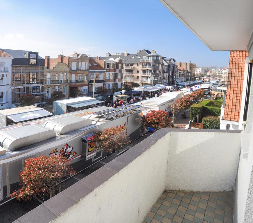 Hotel Logies Het Maantje De Panne Exterior foto